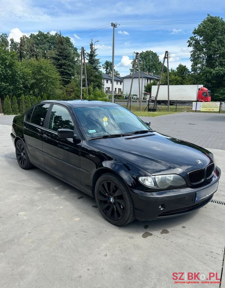 2003' BMW 3 Series 318I photo #1