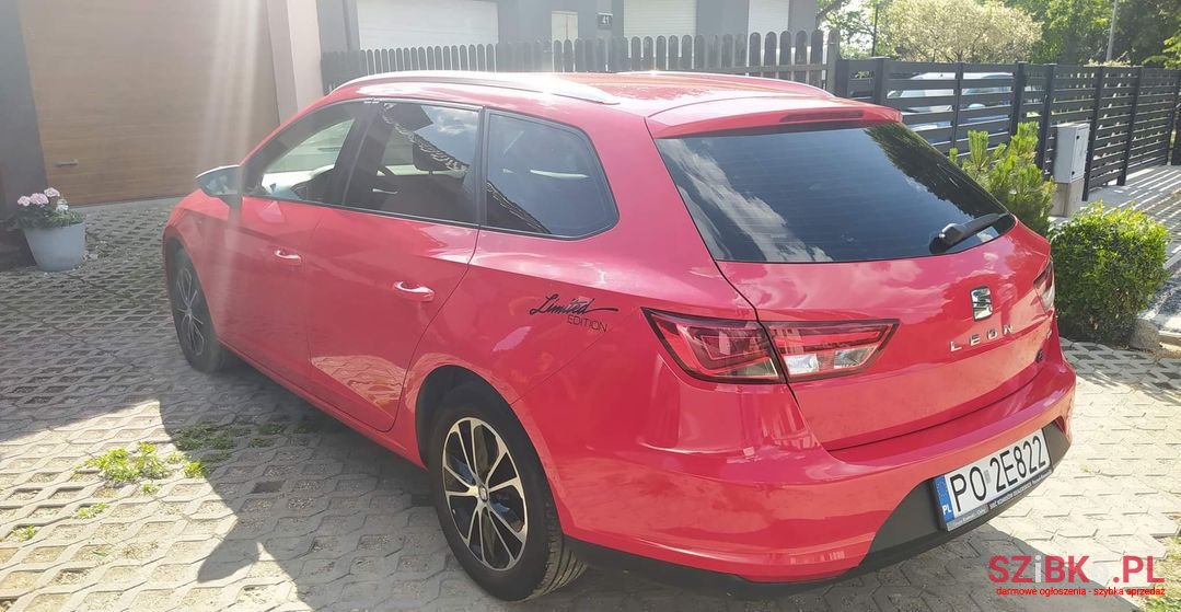 2014' SEAT Leon photo #2