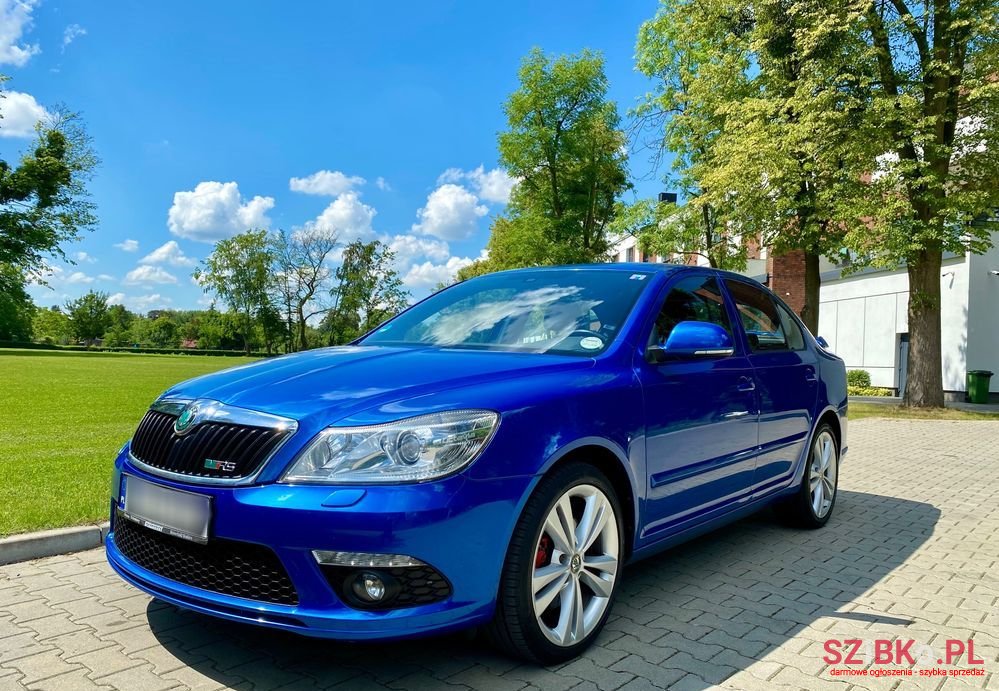 2012' Skoda Octavia 2.0 Tdi Dpf Rs photo #3