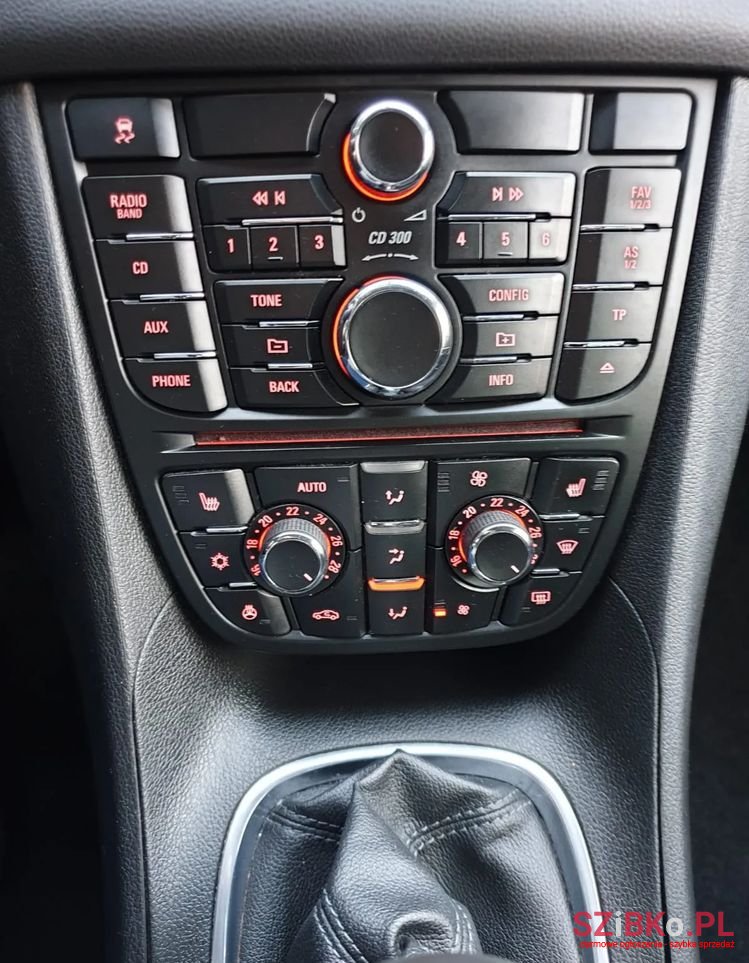 2012' Opel Meriva photo #5