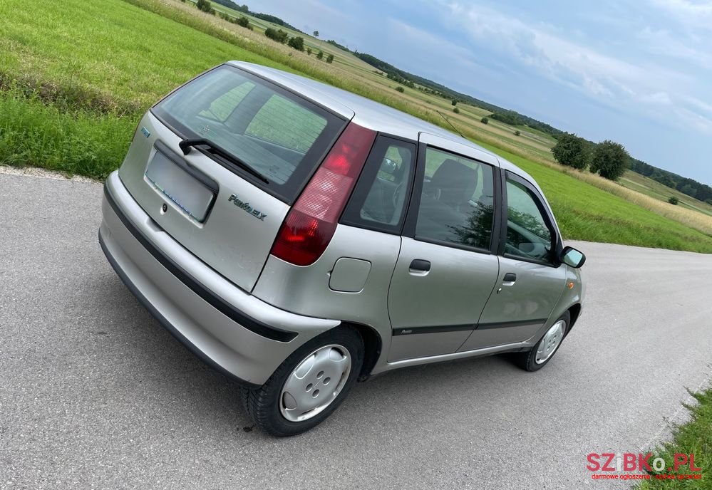 1995' Fiat Punto 75 Elx photo #3