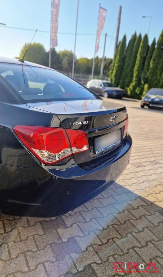 2010' Chevrolet Cruze 1.8 Lt photo #3