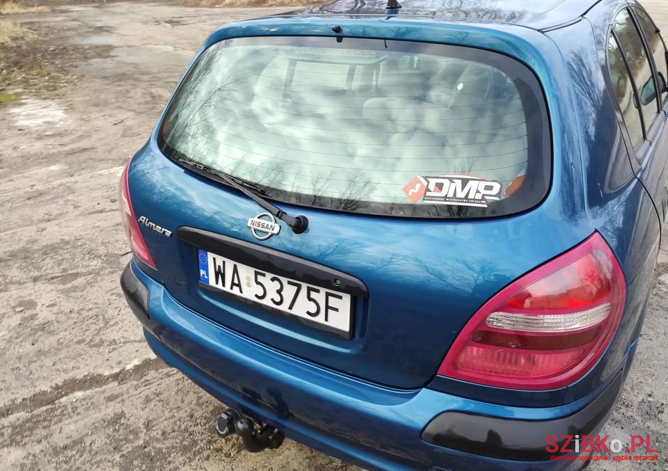 2001' Nissan Almera photo #4