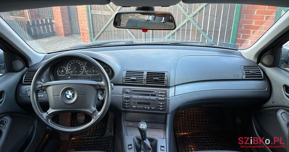 2002' BMW 3 Series photo #2