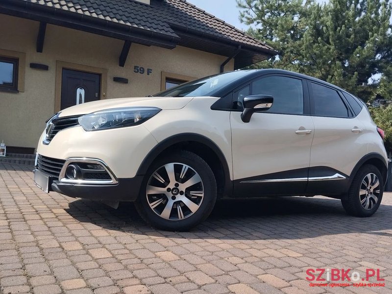 2015' Renault Captur photo #1