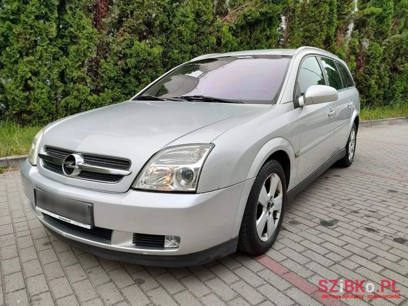 2005' Opel Vectra Cosmo photo #1