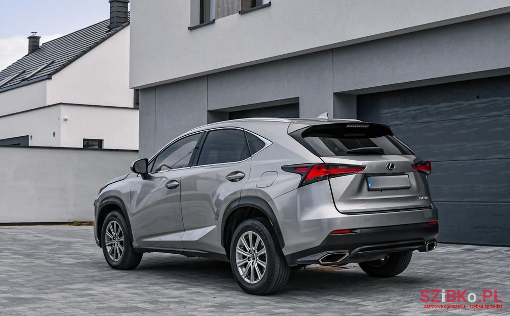 2020' Lexus NX 300 Elegance 2Wd photo #3