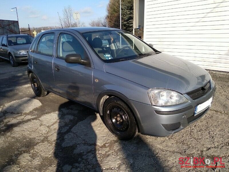 2005' Opel Corsa photo #1