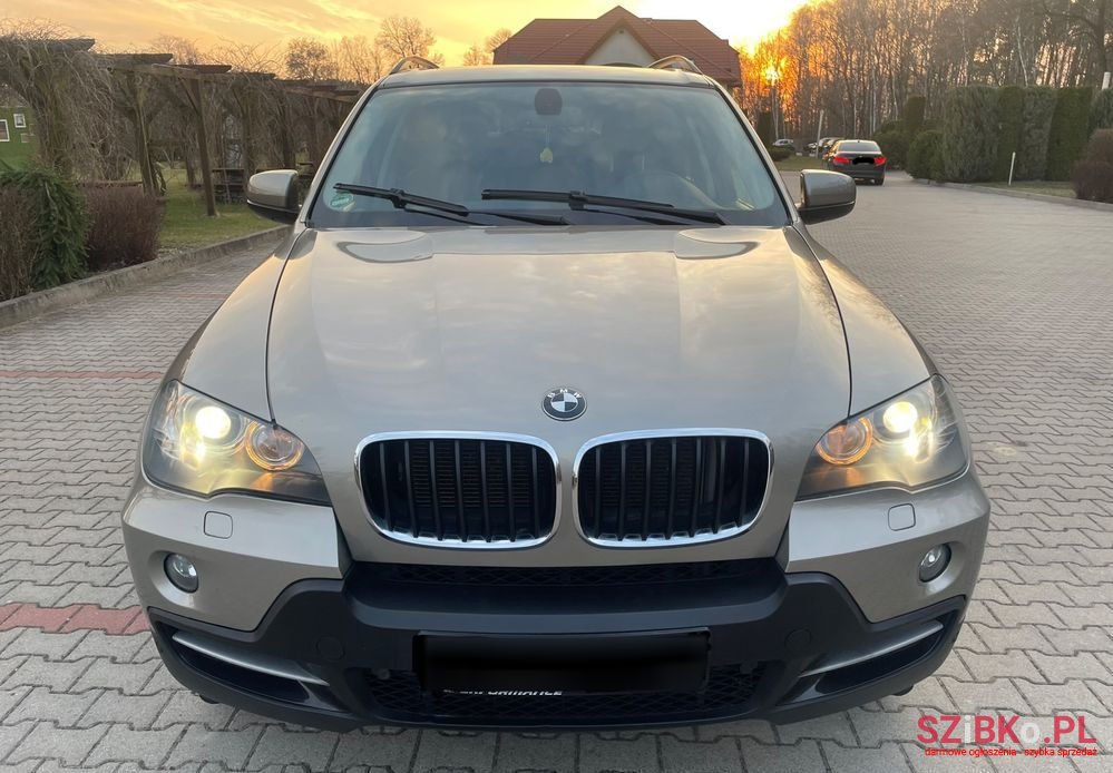 2009' BMW X5 3.0D Xdrive photo #2