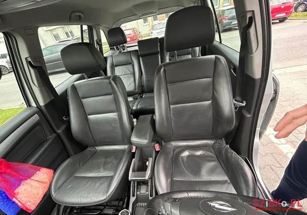 2006' Opel Zafira 1.9 Cdti Elegance photo #5