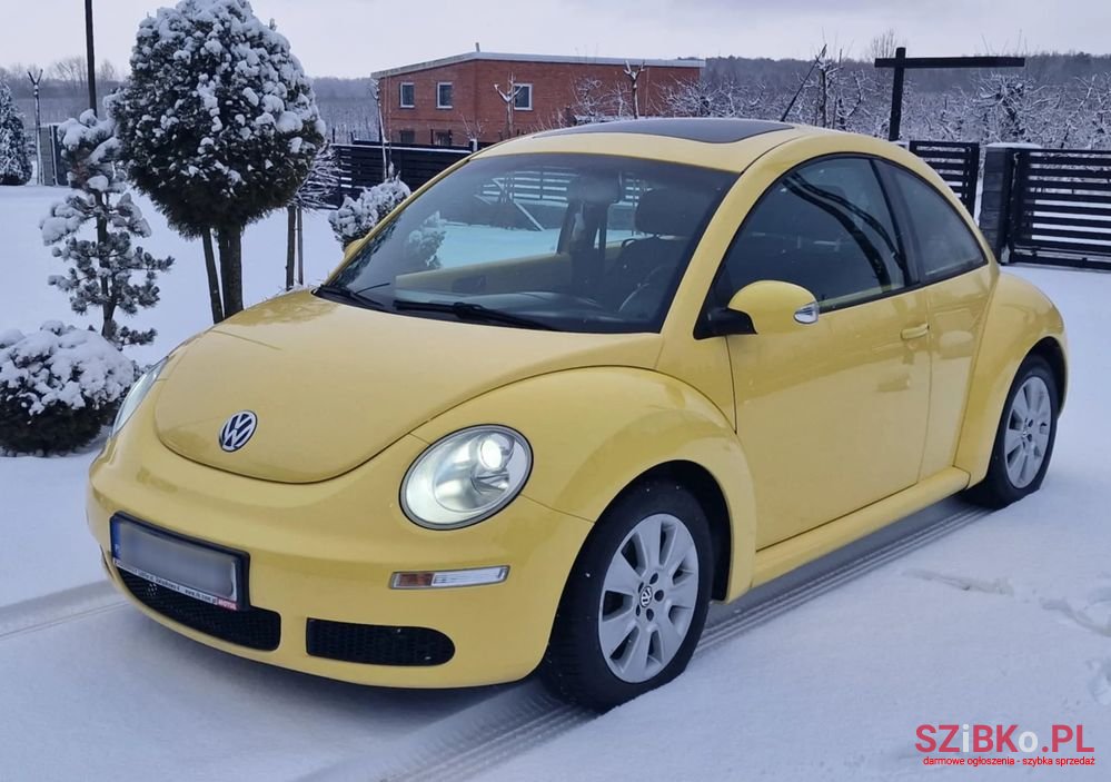 2008' Volkswagen New Beetle 1.9 Tdi photo #2