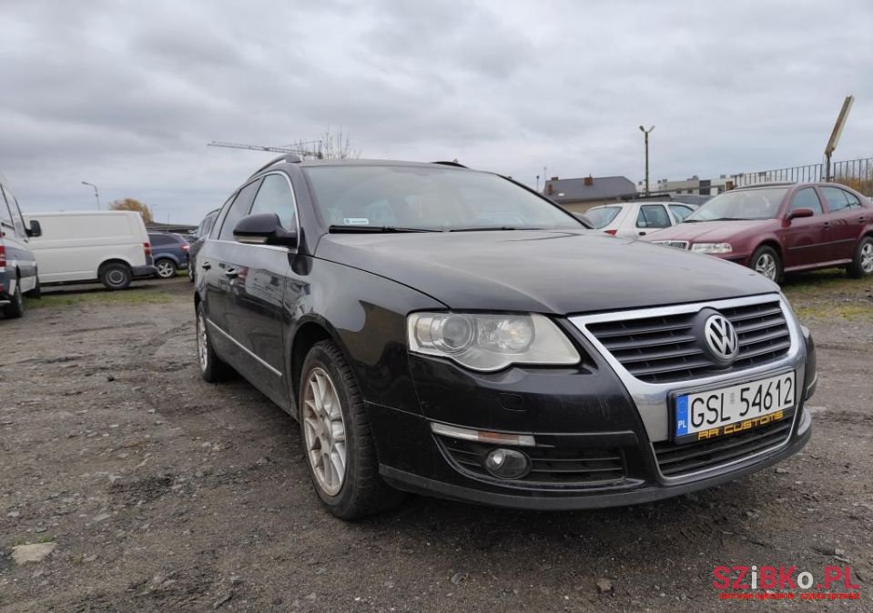 2007' Volkswagen Passat photo #2