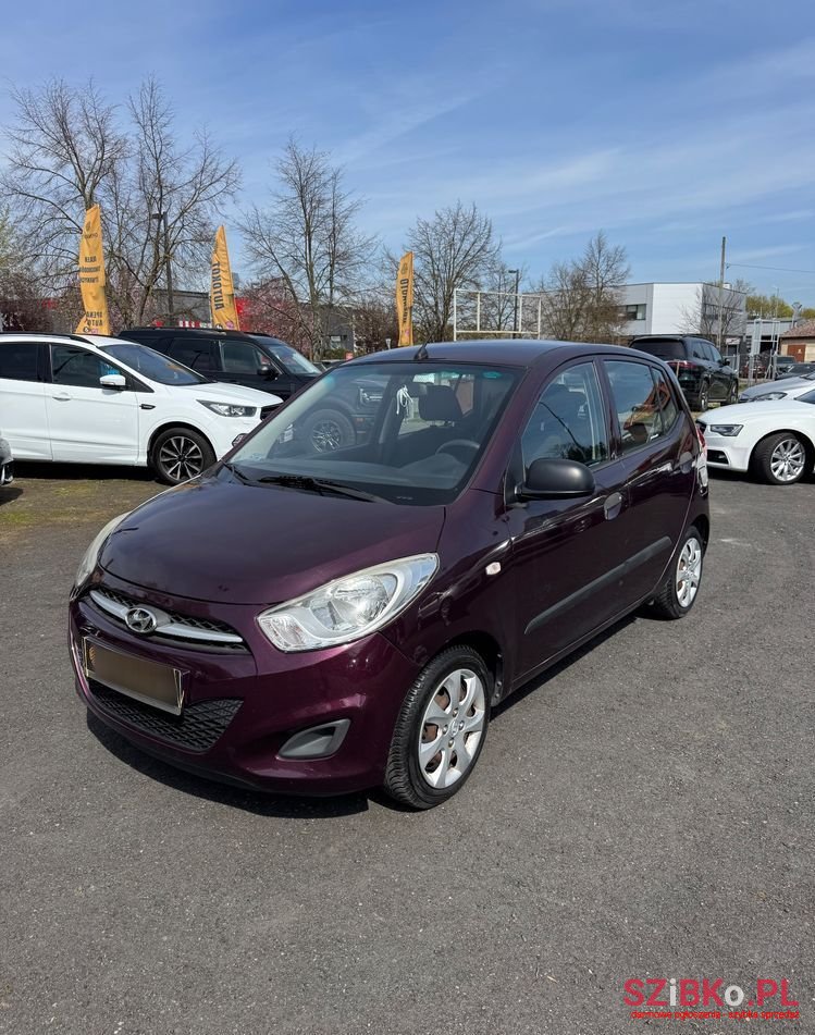 2012' Hyundai i10 1.1 5 Star Edition photo #1