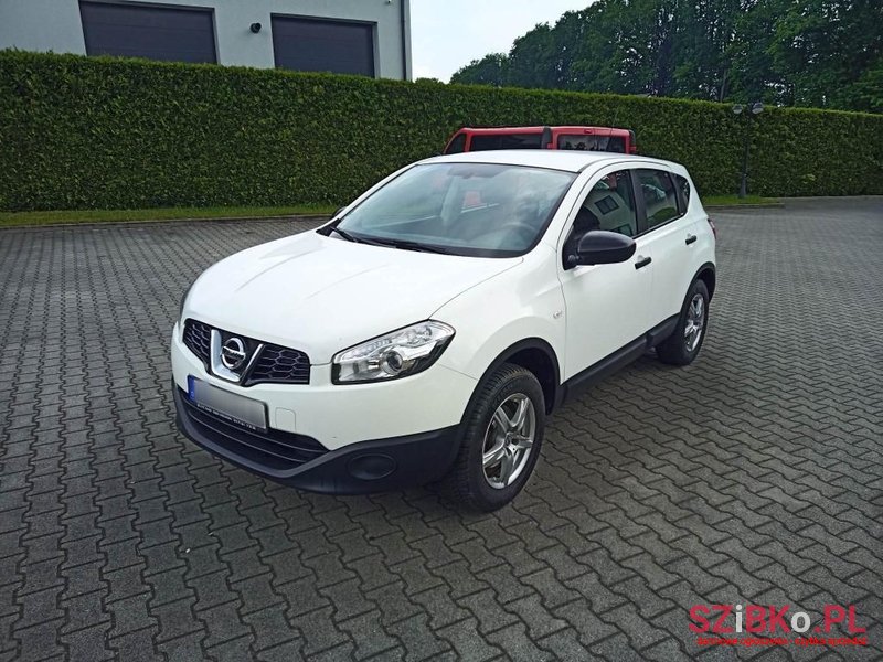 2011' Nissan Qashqai photo #1