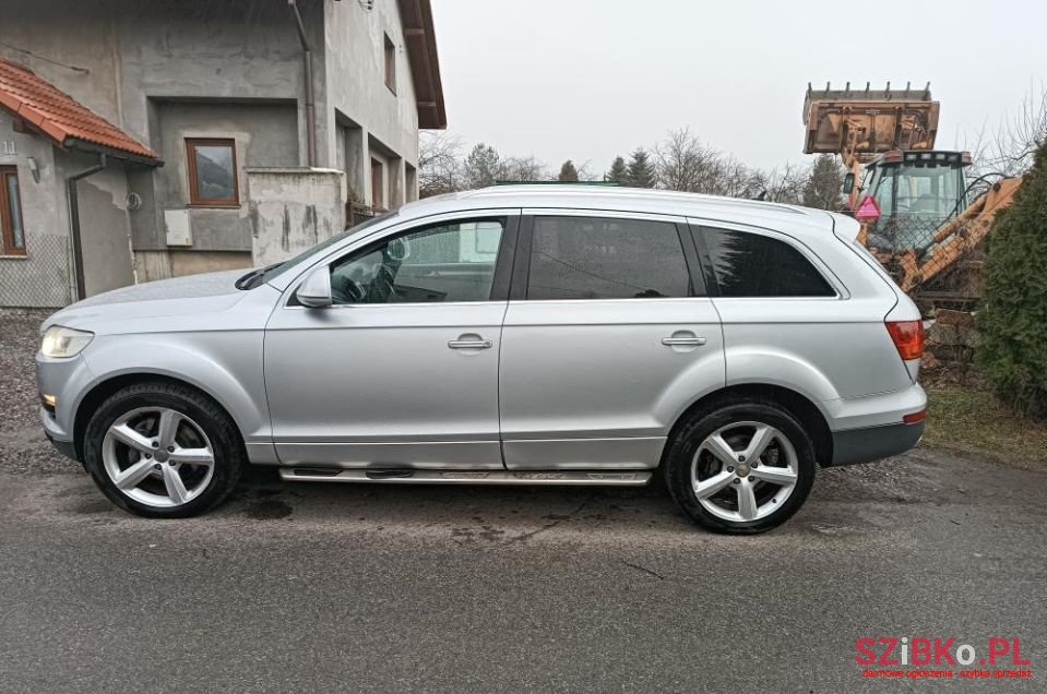 2007' Audi Q7 photo #3