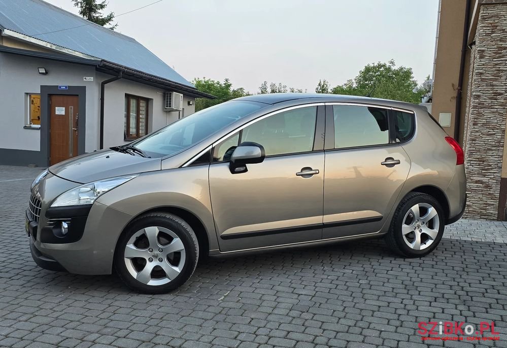 2011' Peugeot 3008 1.6 Active photo #4