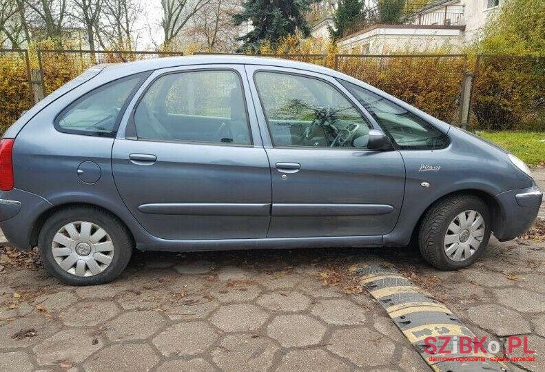 2007' Citroen Xsara Picasso photo #1