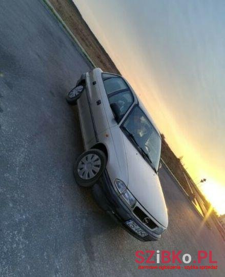 2002' Opel Astra photo #1