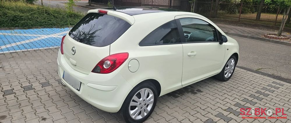 2011' Opel Corsa 1.4 16V Satellite photo #4