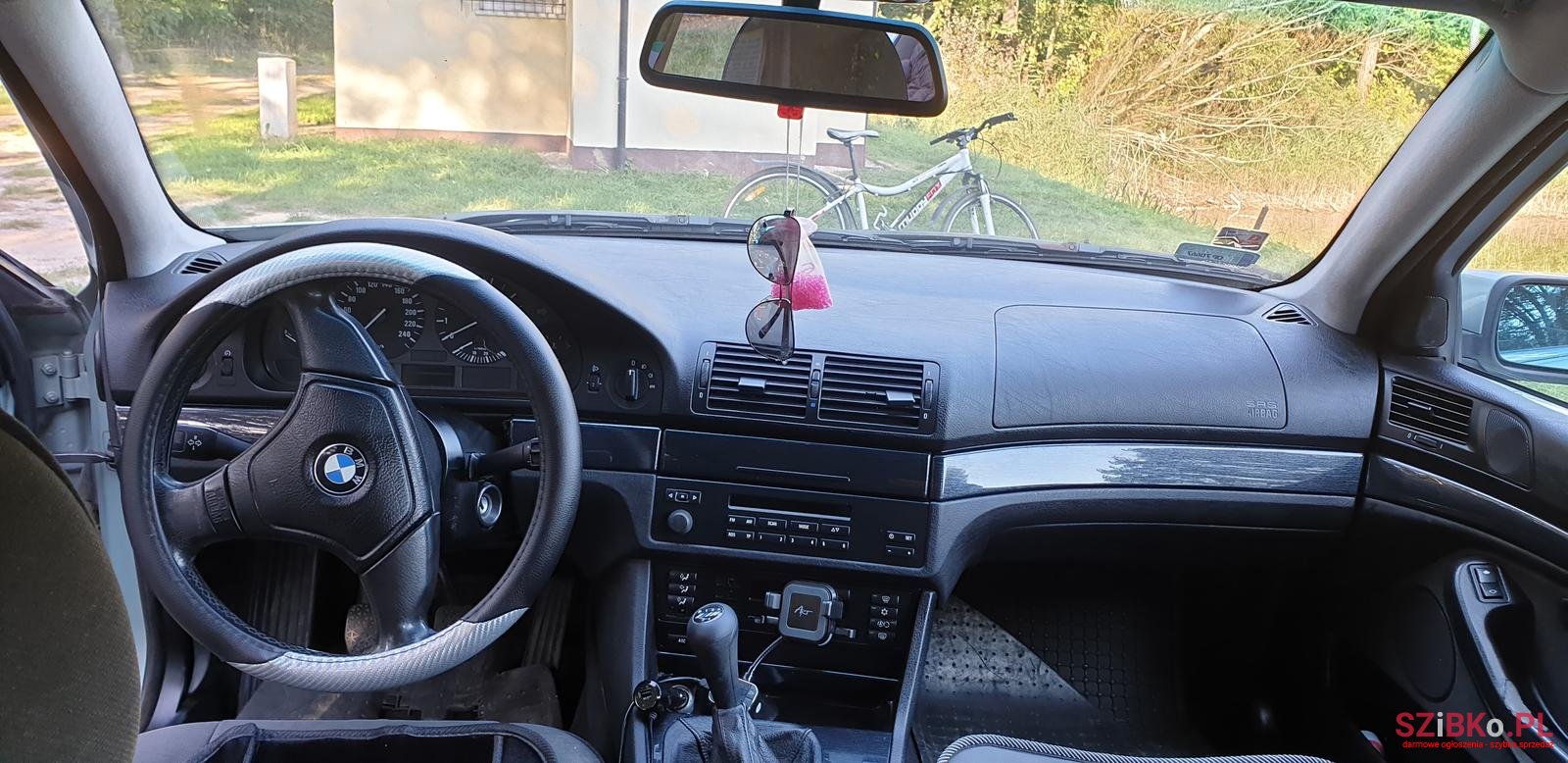 1998' BMW 528 photo #3