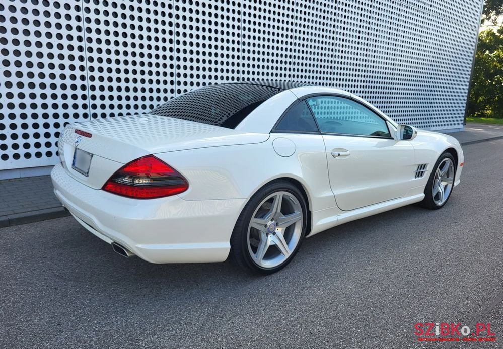 2010' Mercedes-Benz Sl 500 7G-Tronic photo #2