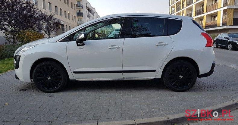 2013' Peugeot 3008 photo #1