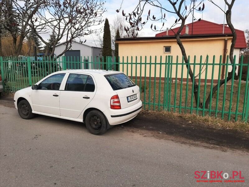 2006' Skoda Fabia photo #2