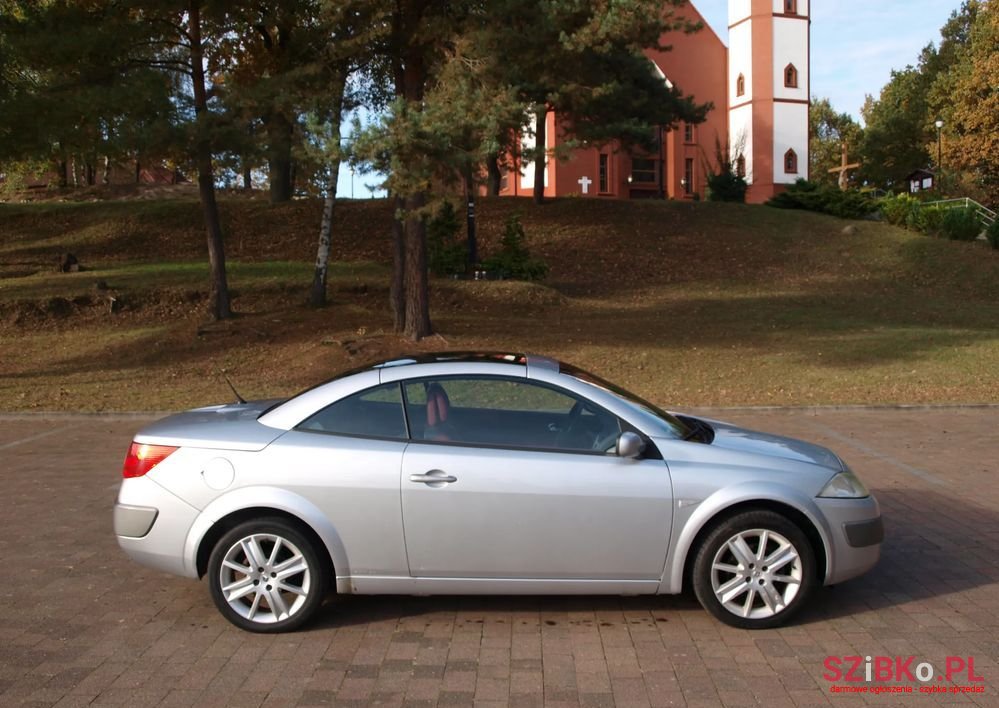 2006' Renault Megane photo #4