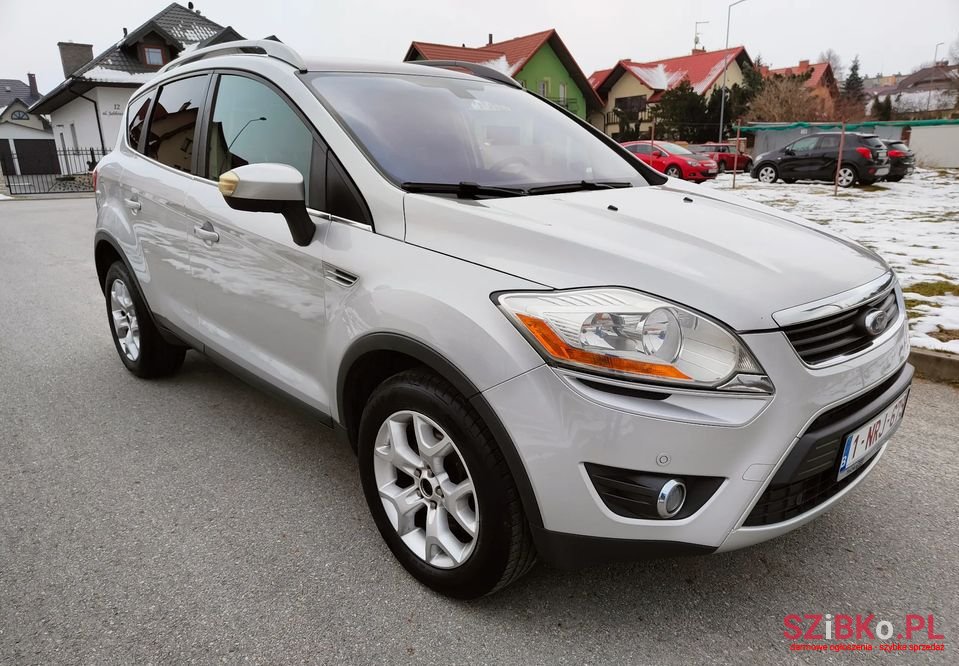 2011' Ford Kuga photo #3