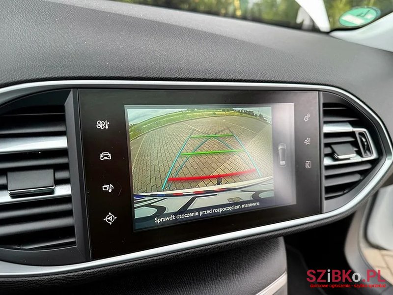 2016' Peugeot 308 photo #6