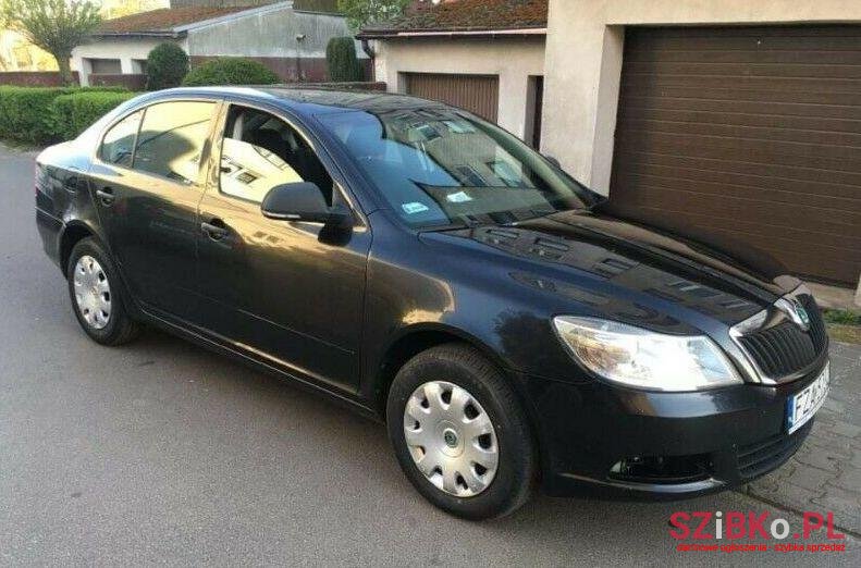 2011' Skoda Octavia photo #1