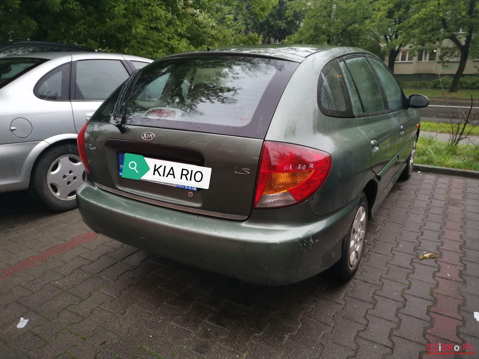 2001' Kia Rio photo #3