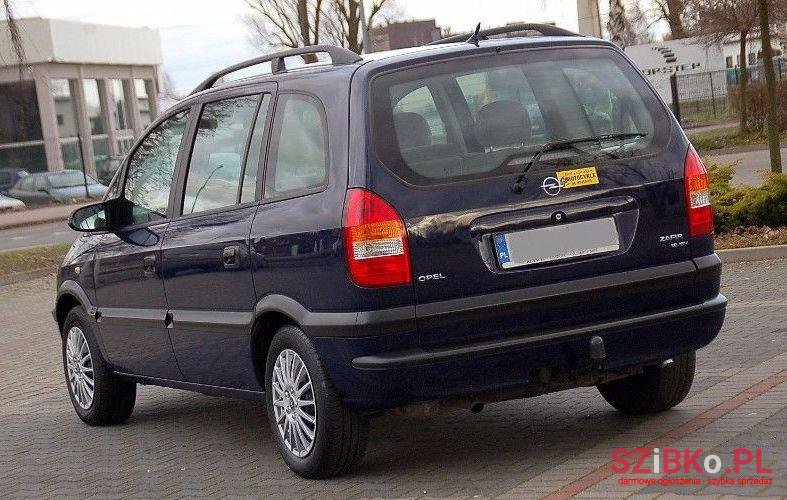 2000' Opel Zafira photo #1
