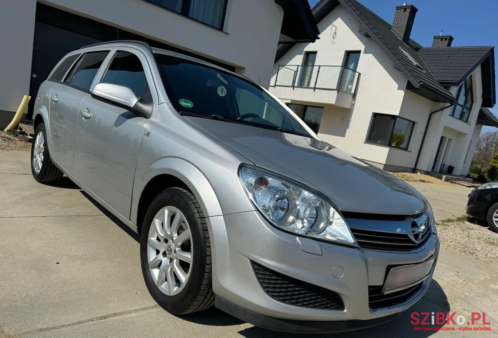 2009' Opel Astra Iii 1.7 Cdti Ecoflex photo #1