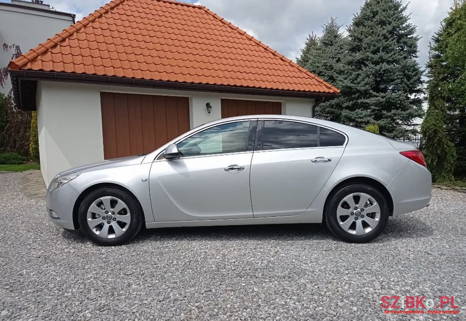 2009' Opel Insignia photo #1