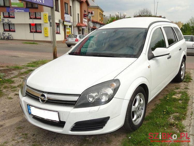 2006' Opel Astra photo #2