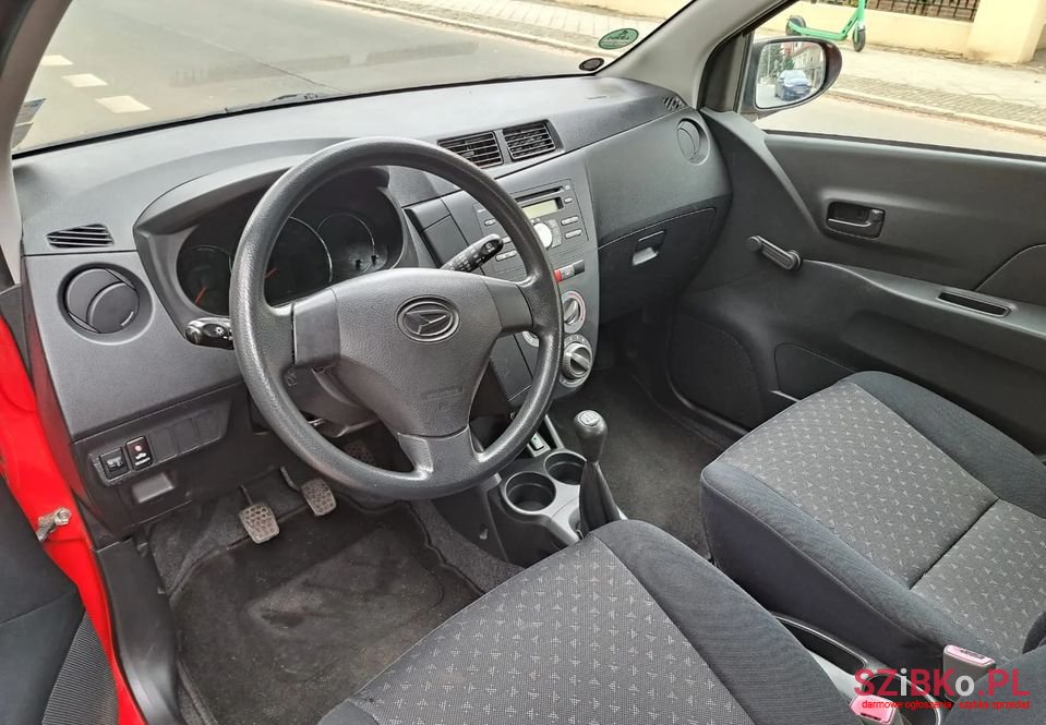 2009' Daihatsu Cuore photo #5