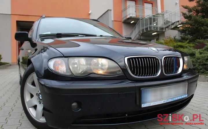 2004' BMW 3 Series 318D photo #1