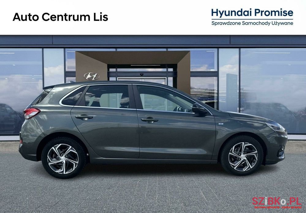 2023' Hyundai i30 photo #6