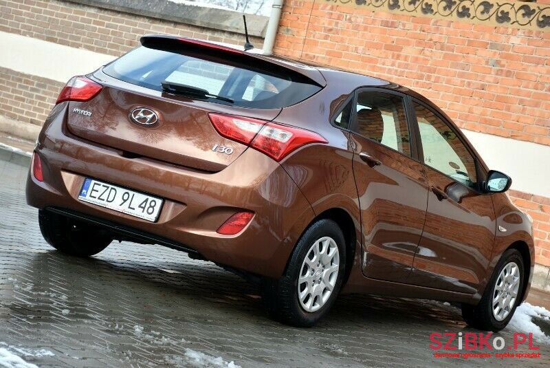 2013' Hyundai i30 photo #5