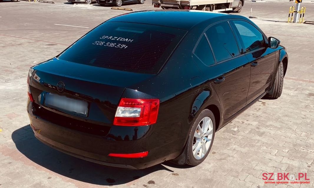 2016' Skoda Octavia photo #2