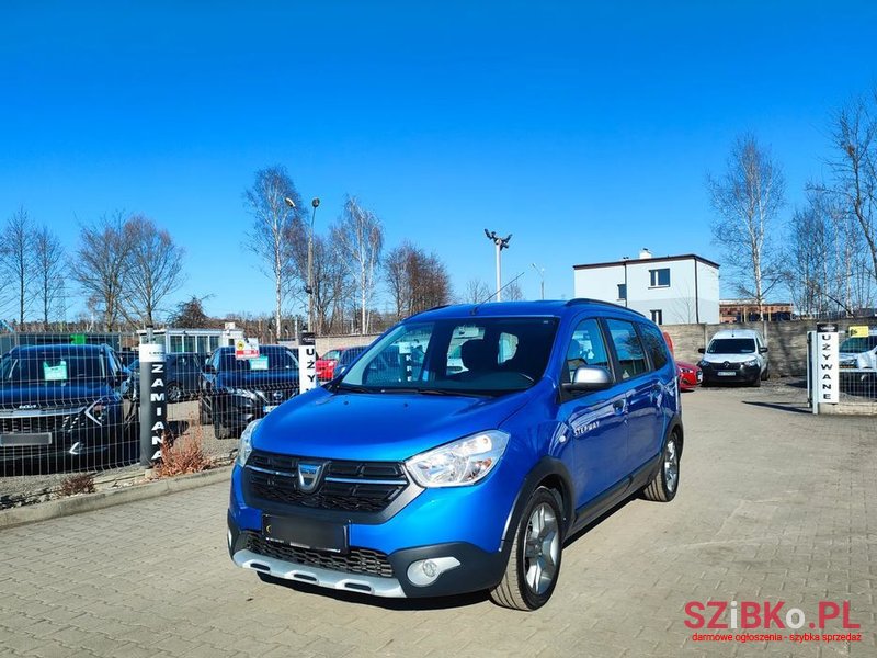 2019' Dacia Lodgy photo #3