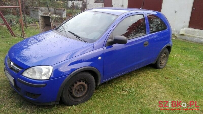 2005' Opel Corsa photo #1