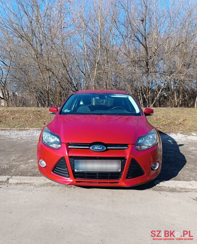 2011' Ford Focus photo #5