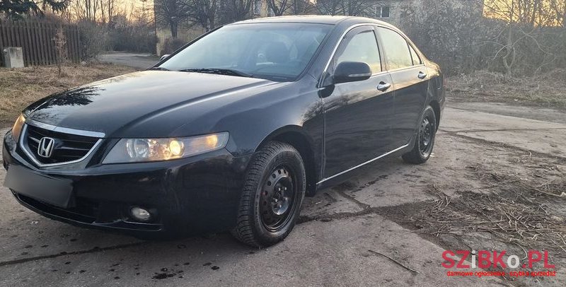 2004' Honda Accord 2.0 Comfort photo #1