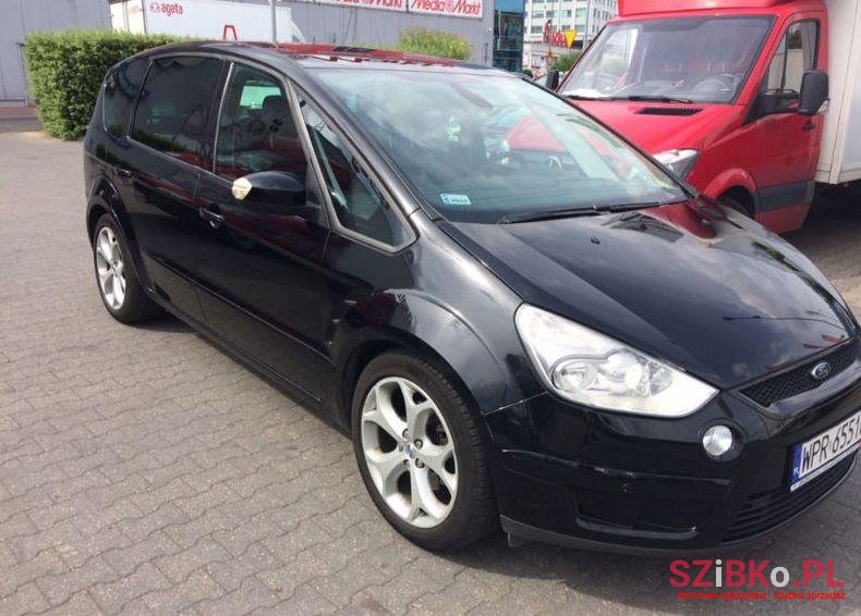 2007' Ford S-Max photo #1