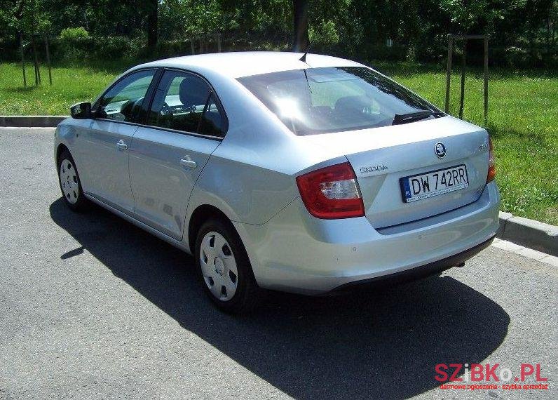 2013' Skoda Rapid photo #2