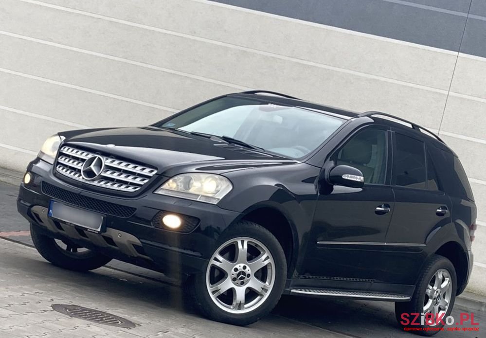 2008' Mercedes-Benz Ml 320 Cdi 4-Matic photo #1