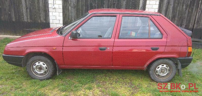 1992' Skoda Favorit photo #1