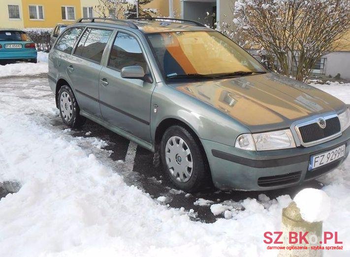 2003' Skoda Octavia photo #2